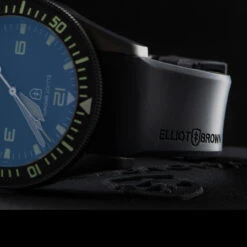 Elliot Brown Holton Automatic 101-A10-R06 Watch -SurvGear Shop 101 003 R02det8 27545.1666616119.1280.1280 86874.1666972011