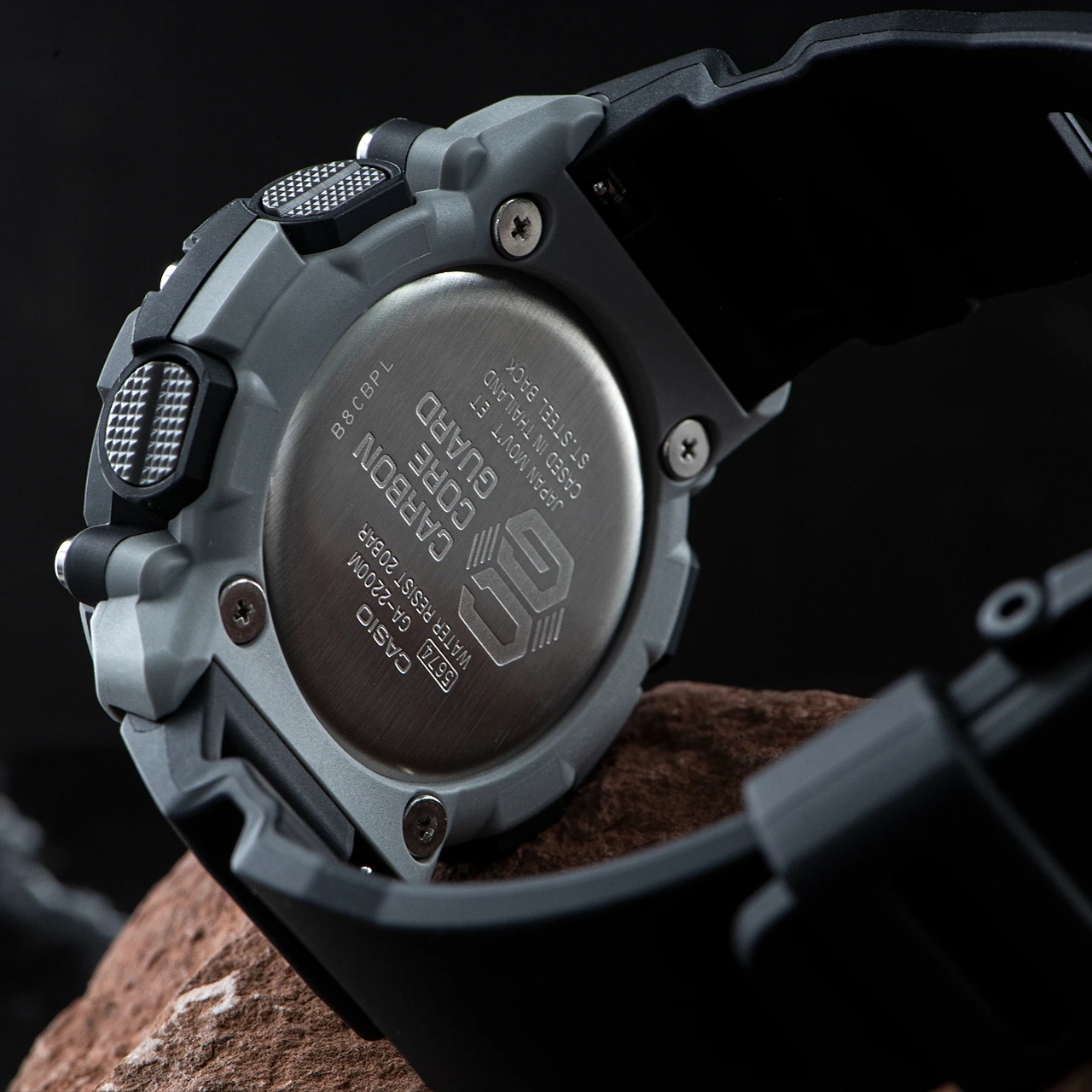 Casio G-SHOCK Carbon Core Guard GA-2200 1AER 3 Casio G-SHOCK Carbon Core Guard GA-2200 1AER - Image 3