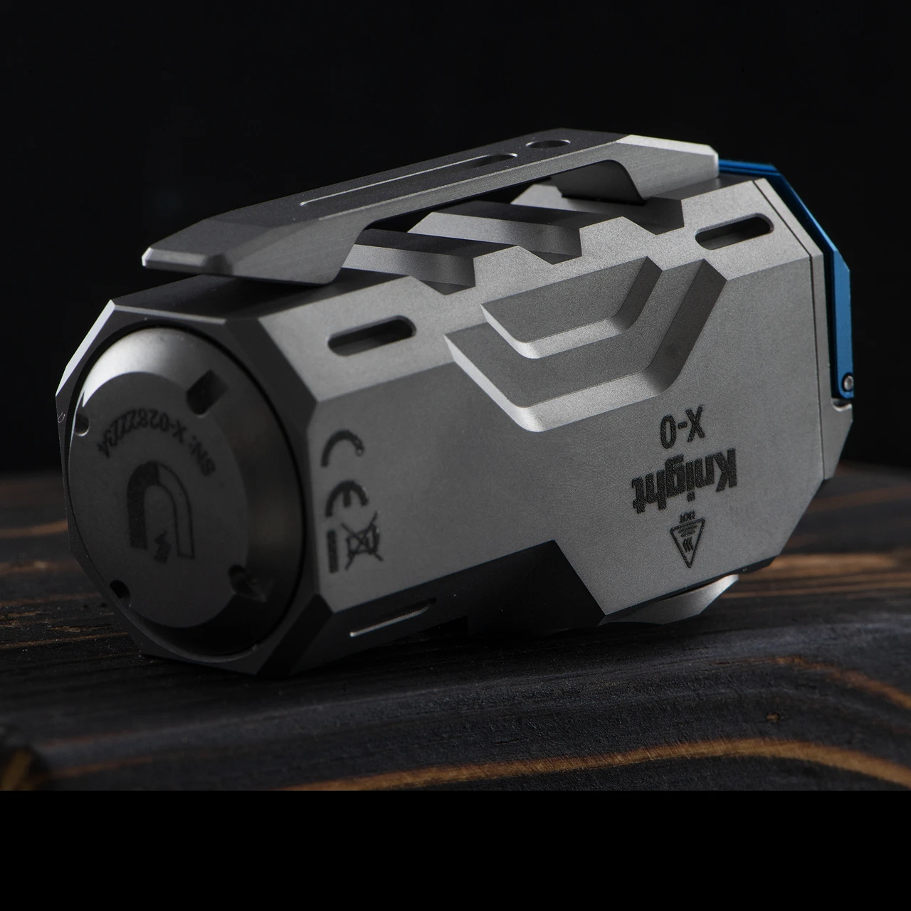 Wuben X0 Titanium Flashlight 3 Wuben X0 Titanium Flashlight - Image 3