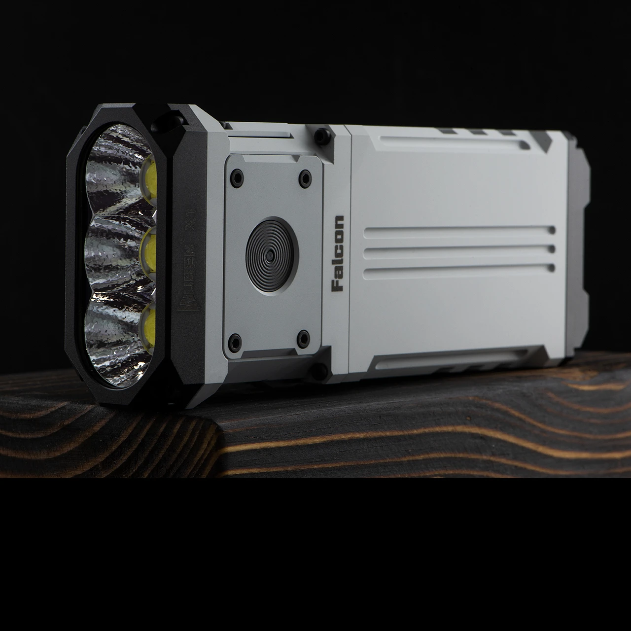 Wuben X1 Falcon Flashlight 9 Wuben X1 Falcon Flashlight - Image 9