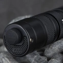 Nitecore P20UV V2 -SurvGear Shop tt66 78657.1603796486.1280.1280 25404.1603796545