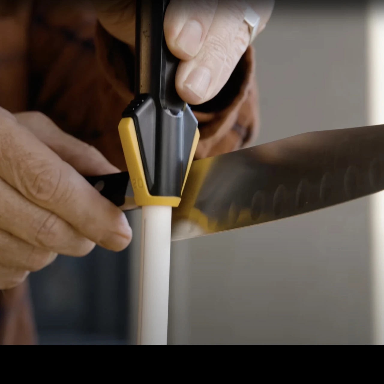 Work Sharp Ceramic Kitchen Knife Hone 1 Work Sharp Ceramic Kitchen Knife Hone