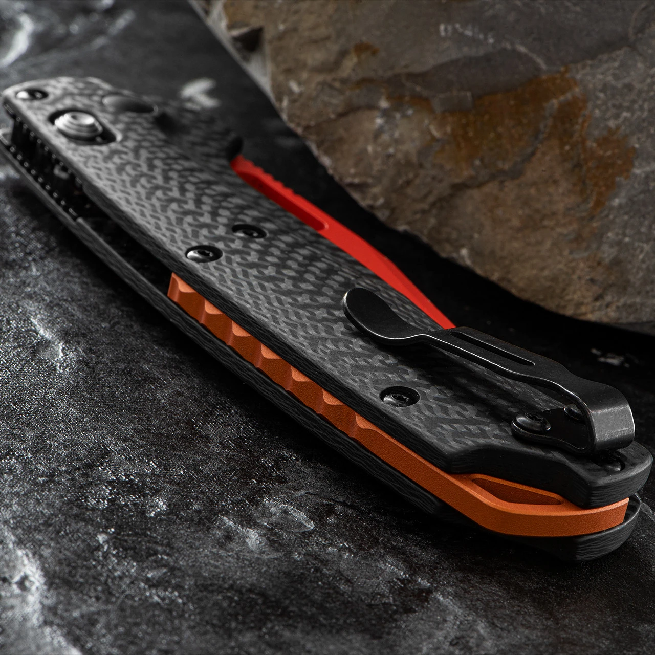 Benchmade 15535OR-01 Taggedout Folding Knife 2 Benchmade 15535OR-01 Taggedout Folding Knife - Image 2