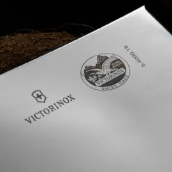 Victorinox Wood Kitchen Cleaver Maple -SurvGear Shop BMC 5400018.4 05436.1667581199