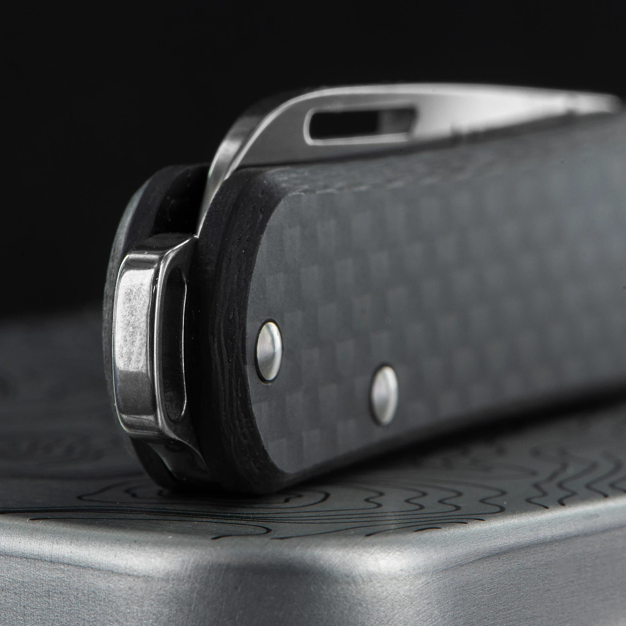 Fox Vulpis 1 Carbon Fibre 4.5 Penknife 1 Fox Vulpis 1 Carbon Fibre 4.5 Penknife