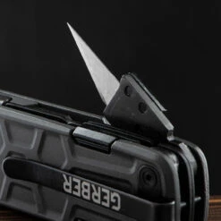 Gerber Lockdown Pry -SurvGear Shop G1593.6 21450.1634721762.1280.1280 72549.1634721775