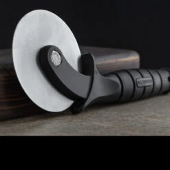 Ka-Bar Za-Saw Pizza Cutter -SurvGear Shop KA9927det 23198.1623943544