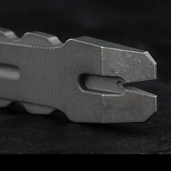 We Knife Gesila Pry Bar