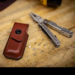 Leatherman Ainsworth Sheath -SurvGear Shop WIT LP40M.2 34321.1677670557