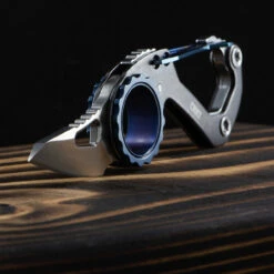 CRKT Compano Sheepsfoot - Carabiner Knife -SurvGear Shop carabiner3 11303.1676039279