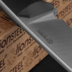 Lion Steel Bushcraft B35 Black G10 9 Lion Steel Bushcraft B35 Black G10 -SurvGear Shop ccm ls b35gbkdet4 95267.1587424382