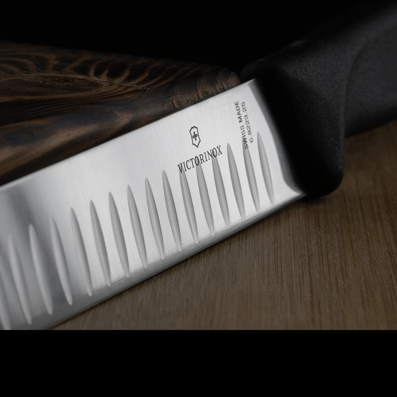 Victorinox Swiss Classic Slicing Knife 1 Victorinox Swiss Classic Slicing Knife