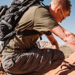 TAD Latitude Field Shirt Short Sleeve Tarmac -SurvGear Shop tad lat ssdet7 80329.1587411745.1280.1280 68035.1642176474