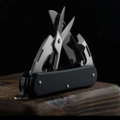 Fox Vulpis 4 Scissor Carbon Fibre Penknife -SurvGear Shop vulpisscissors4 34010.1686819431