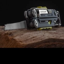 Leatherman Signal -SurvGear Shop wit lt700bldet3 31458.1587418991