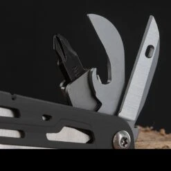 Leatherman Signal -SurvGear Shop wit lt700bldet7 67105.1587418997