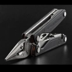 Leatherman Charge+ -SurvGear Shop wit lt955det5 76644.1690190462